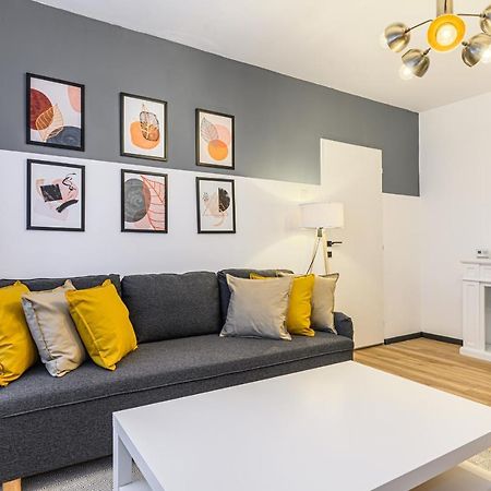 Travelers Hideout - Central Apartment บราชอฟ ภายนอก รูปภาพ